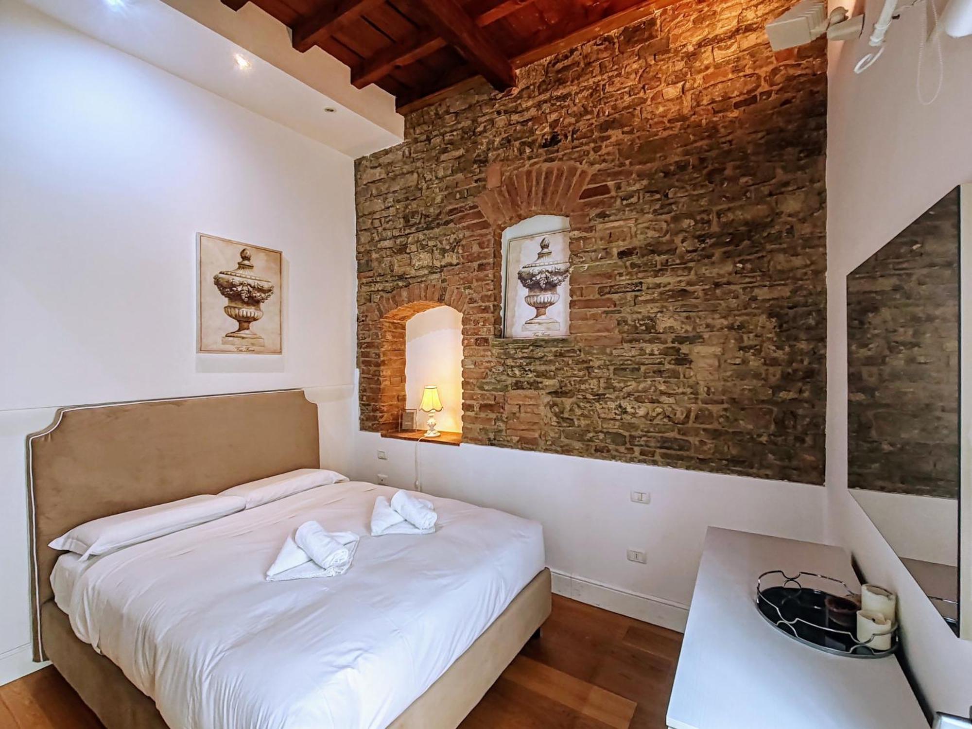 Borgo San Jacopo Superior By 360Rentals フィレンツェ エクステリア 写真